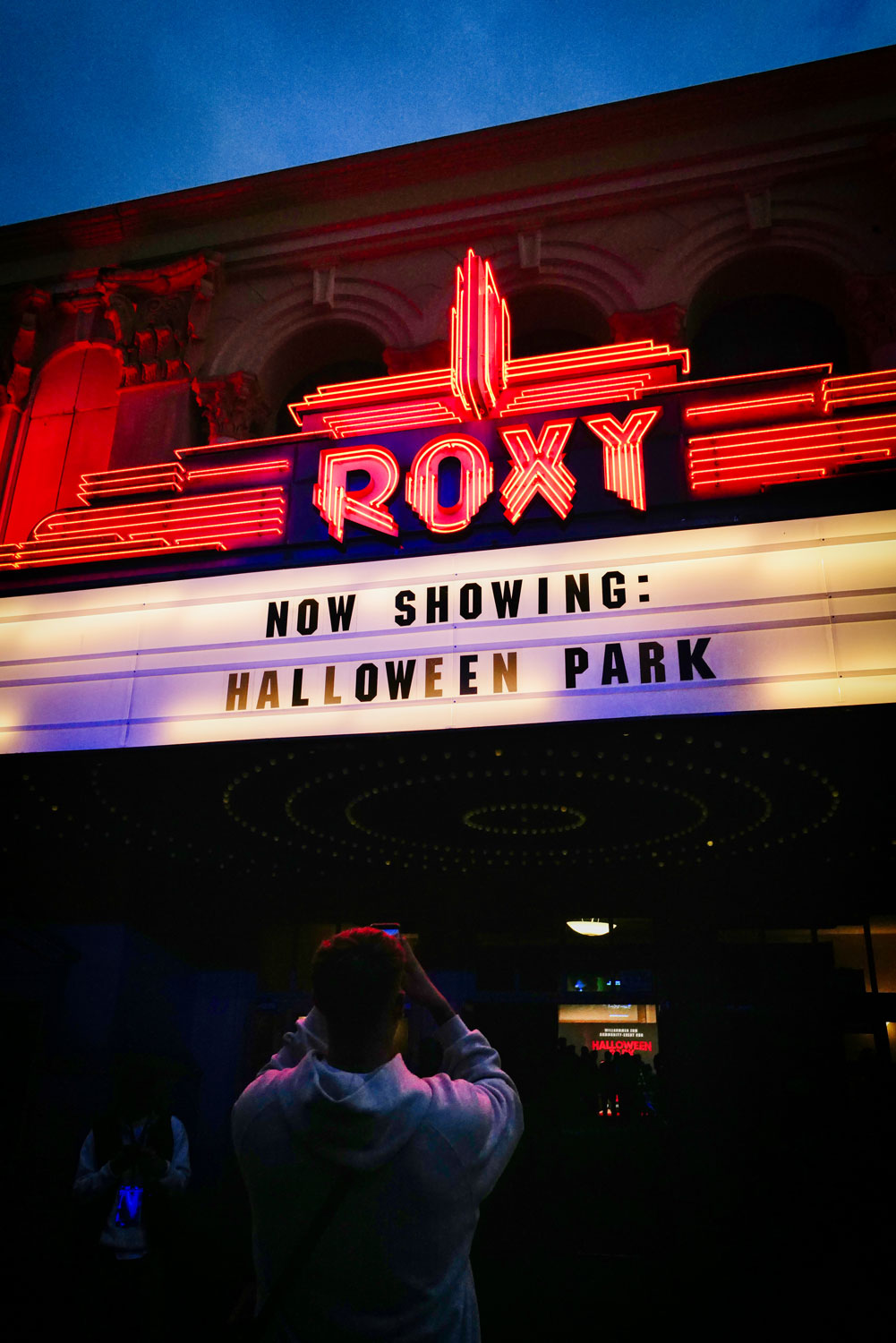 „HALLOWEEN PARK - SPLENDID FILM - OKTOBER 2023 -
Screening im Movie Park Germany mit anschließender privaten Parknutzung“