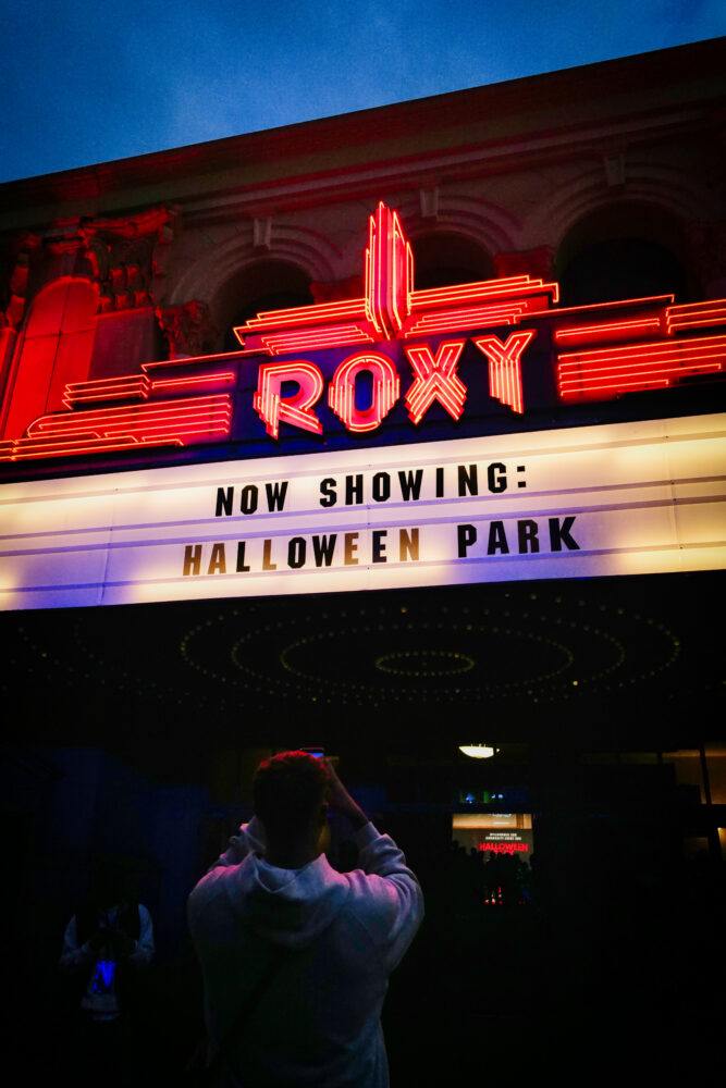 HALLOWEEN PARK  - SPLENDID FILM - OKTOBER 2023 - SCREENING IM MOVIE PARK GERMANY MIT ANSCHLIE?ENDER PRIVATER PARKNUTZUNG 